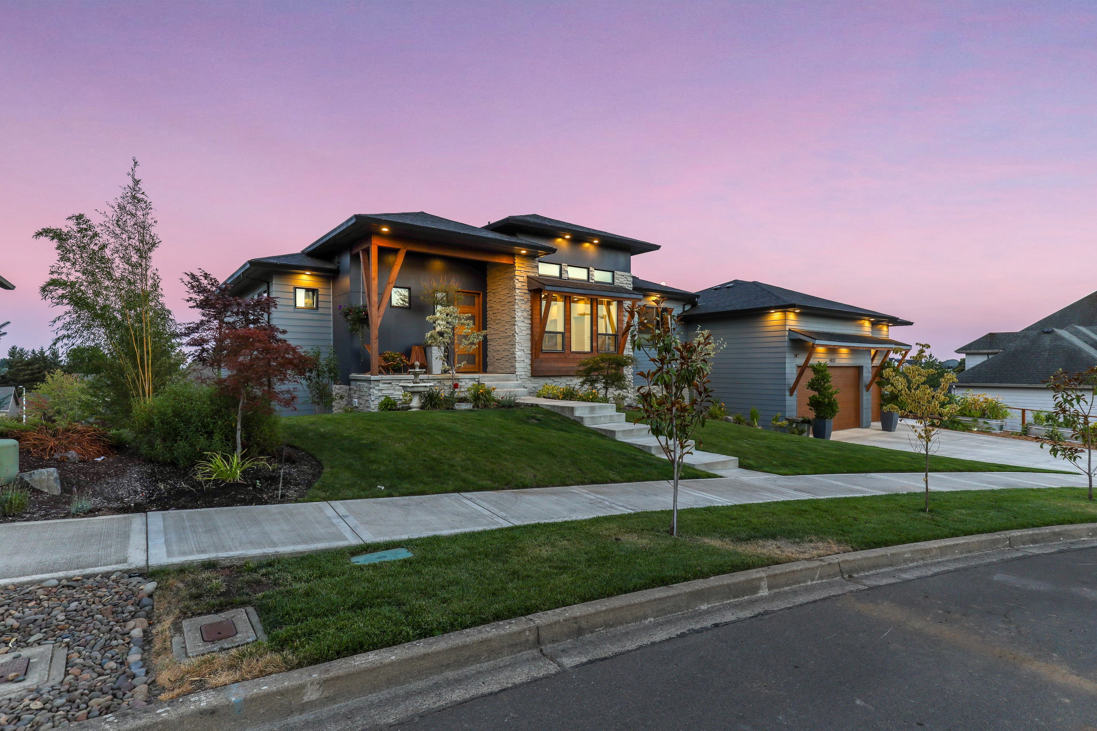 Modern farmhouse custom home exterior in McMinnville, Oregon wine country